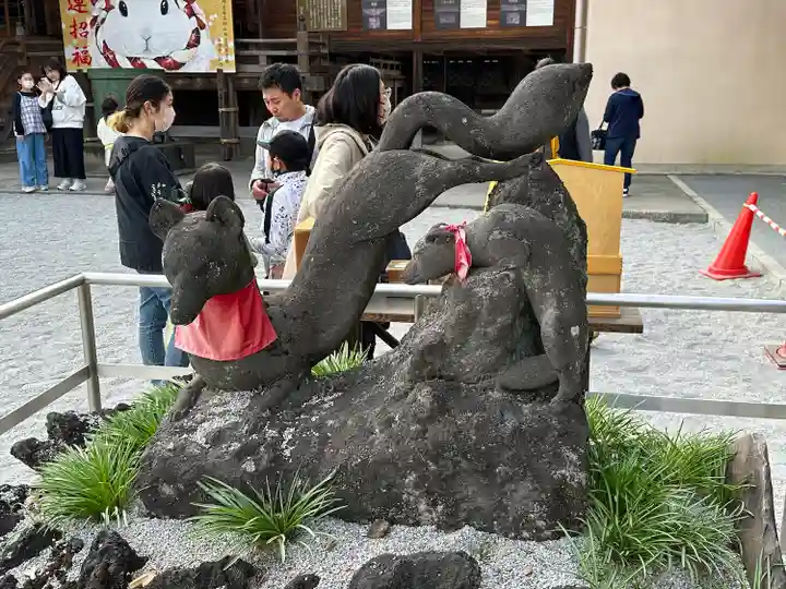 箭弓稲荷神社の狛犬