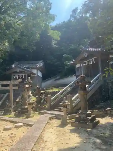 大川八幡神社の建物その他