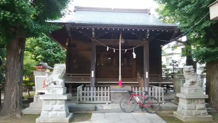 春日神社の本殿・本堂