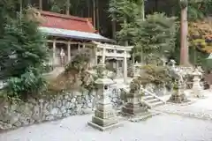 高天彦神社の建物その他