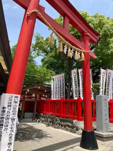 千代保稲荷神社の鳥居