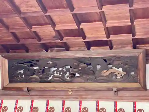 止止呂支比売命神社の芸術