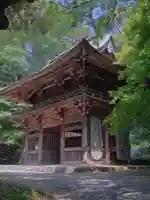 椎尾山薬王院の{uncategorized: "未分類", other: "その他", undefined: "問題あり", building: "その他建物", grave: "お墓", sacred_gate: "鳥居", guardian: "狛犬", statue: "像", buddha: "仏像", history: "歴史", nature: "自然", garden: "庭園", animal: "動物", pagoda: "塔", temizu: "手水舎", mountain_gate: "山門・神門", sanctuary: "本殿・本堂", subordinate: "末社・摂社", art: "芸術", scenery: "景色", jizo: "地蔵", ema: "絵馬", goshuin: "御朱印", omikuji: "おみくじ", items: "授与品その他", amulet: "お守り", goshuincho: "御朱印帳", eats: "食事", festival: "お祭り", votive_dance: "神楽", shichigosan: "七五三参", wedding: "結婚式", experience: "体験その他", initially: "初詣", around: "周辺", anti_infection: "感染症対策"}