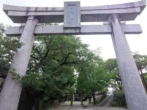 福島八幡宮の鳥居