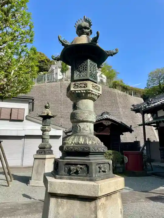 良長院の{uncategorized: "未分類", other: "その他", undefined: "問題あり", building: "その他建物", grave: "お墓", sacred_gate: "鳥居", guardian: "狛犬", statue: "像", buddha: "仏像", history: "歴史", nature: "自然", garden: "庭園", animal: "動物", pagoda: "塔", temizu: "手水舎", mountain_gate: "山門・神門", sanctuary: "本殿・本堂", subordinate: "末社・摂社", art: "芸術", scenery: "景色", jizo: "地蔵", ema: "絵馬", goshuin: "御朱印", omikuji: "おみくじ", items: "授与品その他", amulet: "お守り", goshuincho: "御朱印帳", eats: "食事", festival: "お祭り", votive_dance: "神楽", shichigosan: "七五三参", wedding: "結婚式", experience: "体験その他", initially: "初詣", around: "周辺", anti_infection: "感染症対策"}