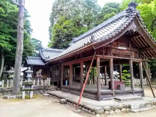 託美神社の本殿・本堂