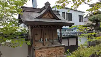 西光寺の末社・摂社