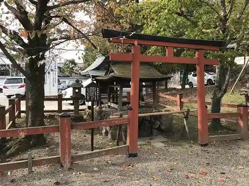 氷室神社の鳥居