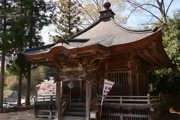 華正院の本殿・本堂