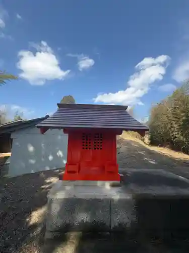 新田神社の本殿・本堂