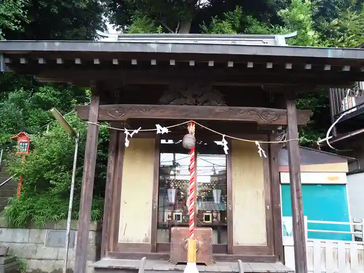 冨塚八幡宮の本殿・本堂