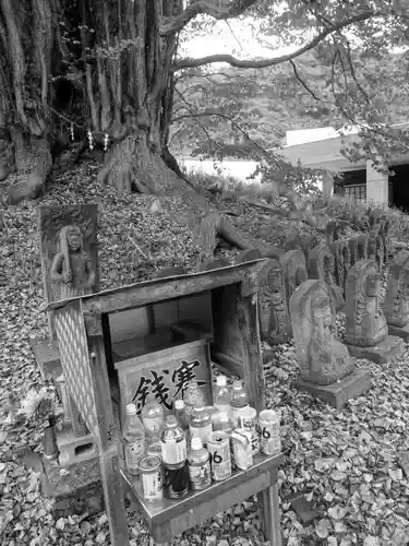黄金龍神社（桂不動）(北海道)