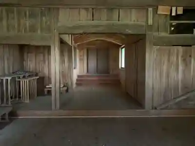 諏訪神社の本殿・本堂