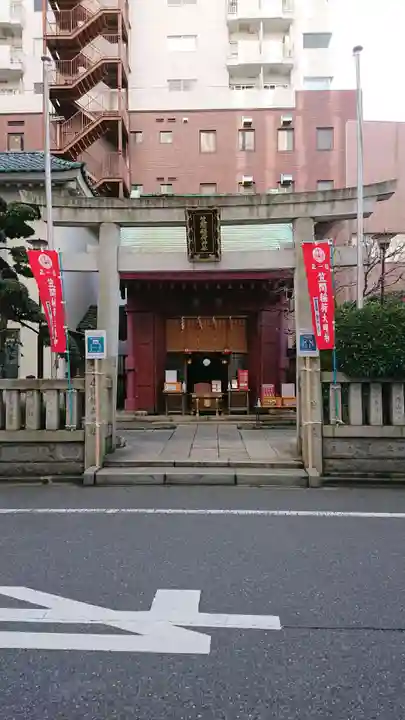 笠間稲荷神社 東京別社の鳥居