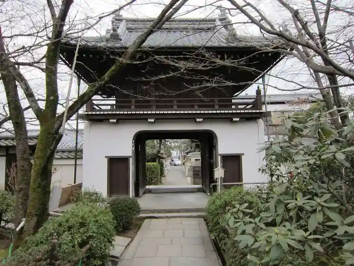 元慶寺の山門・神門