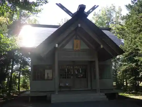 中士別神社の本殿