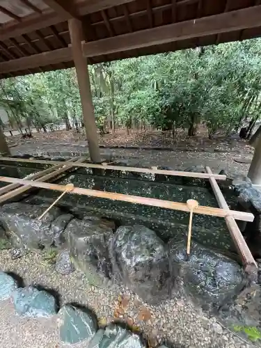 熱田神宮の{uncategorized: "未分類", other: "その他", undefined: "問題あり", building: "その他建物", grave: "お墓", sacred_gate: "鳥居", guardian: "狛犬", statue: "像", buddha: "仏像", history: "歴史", nature: "自然", garden: "庭園", animal: "動物", pagoda: "塔", temizu: "手水舎", mountain_gate: "山門・神門", sanctuary: "本殿・本堂", subordinate: "末社・摂社", art: "芸術", scenery: "景色", jizo: "地蔵", ema: "絵馬", goshuin: "御朱印", omikuji: "おみくじ", items: "授与品その他", amulet: "お守り", goshuincho: "御朱印帳", eats: "食事", festival: "お祭り", votive_dance: "神楽", shichigosan: "七五三参", wedding: "結婚式", experience: "体験その他", initially: "初詣", around: "周辺", anti_infection: "感染症対策"}