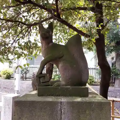 鎧神社の狛犬