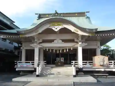 岡山神社の本殿・本堂