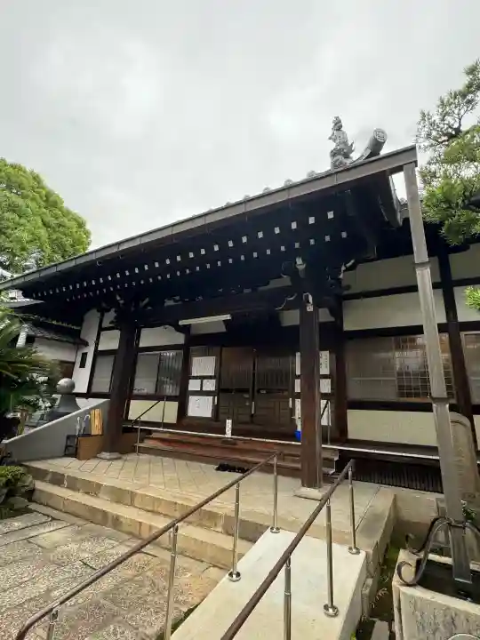 妙行寺の{uncategorized: "未分類", other: "その他", undefined: "問題あり", building: "その他建物", grave: "お墓", sacred_gate: "鳥居", guardian: "狛犬", statue: "像", buddha: "仏像", history: "歴史", nature: "自然", garden: "庭園", animal: "動物", pagoda: "塔", temizu: "手水舎", mountain_gate: "山門・神門", sanctuary: "本殿・本堂", subordinate: "末社・摂社", art: "芸術", scenery: "景色", jizo: "地蔵", ema: "絵馬", goshuin: "御朱印", omikuji: "おみくじ", items: "授与品その他", amulet: "お守り", goshuincho: "御朱印帳", eats: "食事", festival: "お祭り", votive_dance: "神楽", shichigosan: "七五三参", wedding: "結婚式", experience: "体験その他", initially: "初詣", around: "周辺", anti_infection: "感染症対策"}
