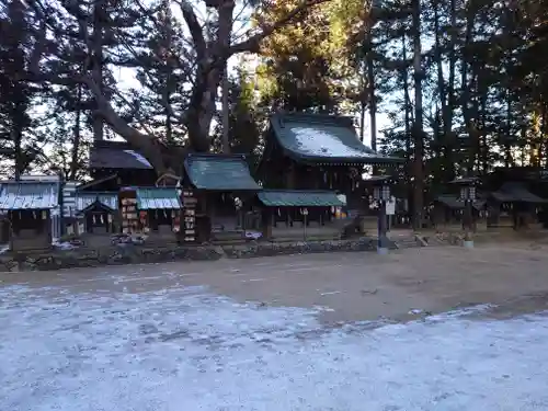 穂高神社本宮の末社