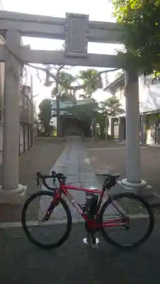 稲荷神社・大鷲神社の鳥居