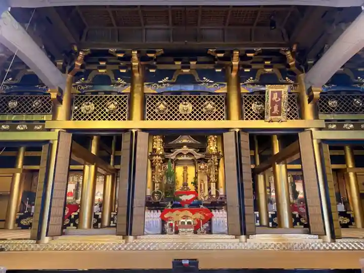 東本願寺の本殿・本堂