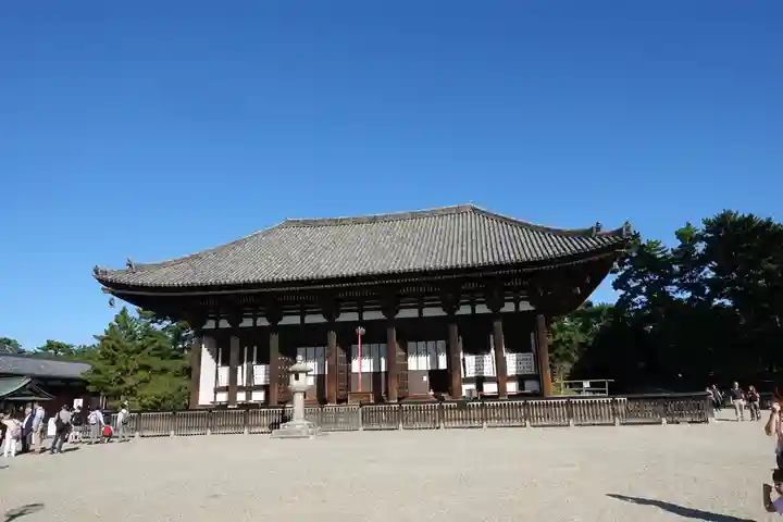 興福寺の本殿・本堂