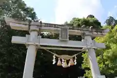 滑川神社 - 仕事と子どもの守り神の鳥居