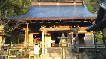薬王寺の本殿・本堂