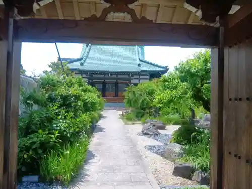 光受寺の{uncategorized: "未分類", other: "その他", undefined: "問題あり", building: "その他建物", grave: "お墓", sacred_gate: "鳥居", guardian: "狛犬", statue: "像", buddha: "仏像", history: "歴史", nature: "自然", garden: "庭園", animal: "動物", pagoda: "塔", temizu: "手水舎", mountain_gate: "山門・神門", sanctuary: "本殿・本堂", subordinate: "末社・摂社", art: "芸術", scenery: "景色", jizo: "地蔵", ema: "絵馬", goshuin: "御朱印", omikuji: "おみくじ", items: "授与品その他", amulet: "お守り", goshuincho: "御朱印帳", eats: "食事", festival: "お祭り", votive_dance: "神楽", shichigosan: "七五三参", wedding: "結婚式", experience: "体験その他", initially: "初詣", around: "周辺", anti_infection: "感染症対策"}