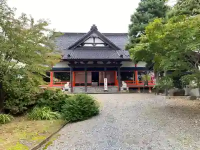 三宝荒神社の本殿・本堂