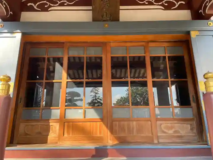 仙寿院の{uncategorized: "未分類", other: "その他", undefined: "問題あり", building: "その他建物", grave: "お墓", sacred_gate: "鳥居", guardian: "狛犬", statue: "像", buddha: "仏像", history: "歴史", nature: "自然", garden: "庭園", animal: "動物", pagoda: "塔", temizu: "手水舎", mountain_gate: "山門・神門", sanctuary: "本殿・本堂", subordinate: "末社・摂社", art: "芸術", scenery: "景色", jizo: "地蔵", ema: "絵馬", goshuin: "御朱印", omikuji: "おみくじ", items: "授与品その他", amulet: "お守り", goshuincho: "御朱印帳", eats: "食事", festival: "お祭り", votive_dance: "神楽", shichigosan: "七五三参", wedding: "結婚式", experience: "体験その他", initially: "初詣", around: "周辺", anti_infection: "感染症対策"}