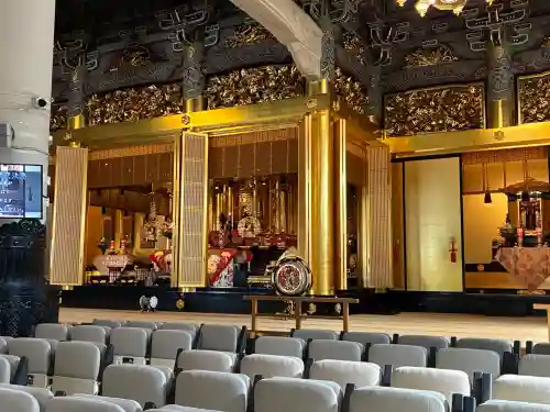 築地本願寺（本願寺築地別院）の{uncategorized: "未分類", other: "その他", undefined: "問題あり", building: "その他建物", grave: "お墓", sacred_gate: "鳥居", guardian: "狛犬", statue: "像", buddha: "仏像", history: "歴史", nature: "自然", garden: "庭園", animal: "動物", pagoda: "塔", temizu: "手水舎", mountain_gate: "山門・神門", sanctuary: "本殿・本堂", subordinate: "末社・摂社", art: "芸術", scenery: "景色", jizo: "地蔵", ema: "絵馬", goshuin: "御朱印", omikuji: "おみくじ", items: "授与品その他", amulet: "お守り", goshuincho: "御朱印帳", eats: "食事", festival: "お祭り", votive_dance: "神楽", shichigosan: "七五三参", wedding: "結婚式", experience: "体験その他", initially: "初詣", around: "周辺", anti_infection: "感染症対策"}