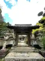 竜昌寺の山門・神門