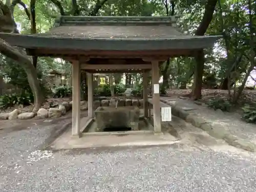 高座結御子神社（熱田神宮摂社）の手水舎