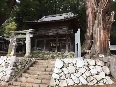 武田八幡宮の山門・神門