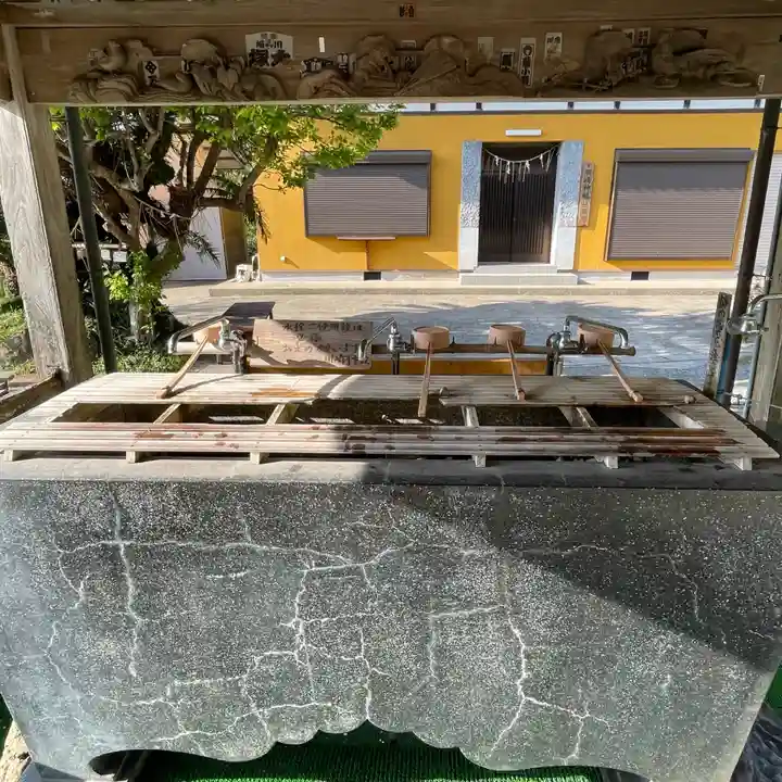 洲崎神社の手水舎