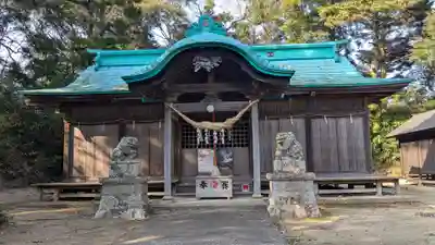 出羽神社の本殿・本堂