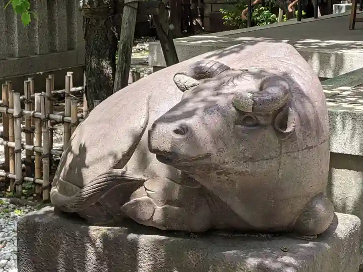 牛天神北野神社の狛犬