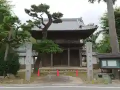 本光寺の本殿