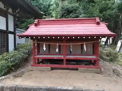白旗神社（品濃白旗神社）の末社・摂社