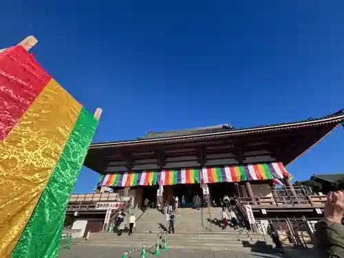 西新井大師総持寺の{uncategorized: "未分類", other: "その他", undefined: "問題あり", building: "その他建物", grave: "お墓", sacred_gate: "鳥居", guardian: "狛犬", statue: "像", buddha: "仏像", history: "歴史", nature: "自然", garden: "庭園", animal: "動物", pagoda: "塔", temizu: "手水舎", mountain_gate: "山門・神門", sanctuary: "本殿・本堂", subordinate: "末社・摂社", art: "芸術", scenery: "景色", jizo: "地蔵", ema: "絵馬", goshuin: "御朱印", omikuji: "おみくじ", items: "授与品その他", amulet: "お守り", goshuincho: "御朱印帳", eats: "食事", festival: "お祭り", votive_dance: "神楽", shichigosan: "七五三参", wedding: "結婚式", experience: "体験その他", initially: "初詣", around: "周辺", anti_infection: "感染症対策"}