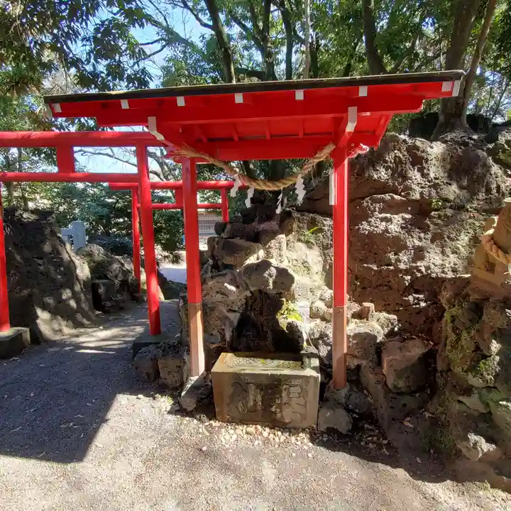 稲荷神社の手水舎