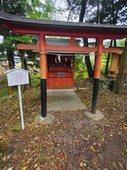 山家神社の末社・摂社