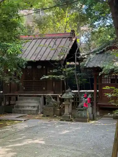 渋谷氷川神社の{uncategorized: "未分類", other: "その他", undefined: "問題あり", building: "その他建物", grave: "お墓", sacred_gate: "鳥居", guardian: "狛犬", statue: "像", buddha: "仏像", history: "歴史", nature: "自然", garden: "庭園", animal: "動物", pagoda: "塔", temizu: "手水舎", mountain_gate: "山門・神門", sanctuary: "本殿・本堂", subordinate: "末社・摂社", art: "芸術", scenery: "景色", jizo: "地蔵", ema: "絵馬", goshuin: "御朱印", omikuji: "おみくじ", items: "授与品その他", amulet: "お守り", goshuincho: "御朱印帳", eats: "食事", festival: "お祭り", votive_dance: "神楽", shichigosan: "七五三参", wedding: "結婚式", experience: "体験その他", initially: "初詣", around: "周辺", anti_infection: "感染症対策"}