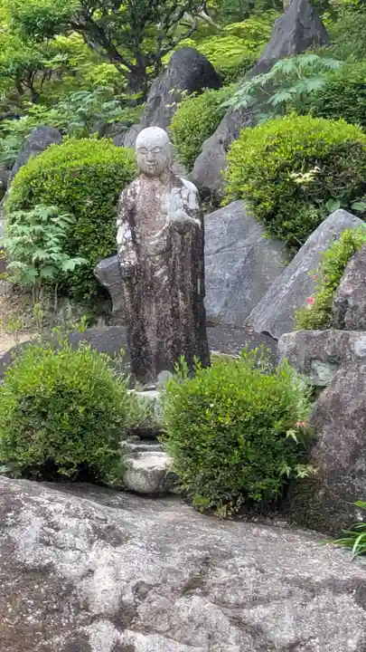 當麻寺奥院(奈良県)