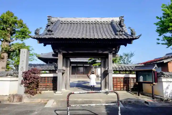 西心寺の{uncategorized: "未分類", other: "その他", undefined: "問題あり", building: "その他建物", grave: "お墓", sacred_gate: "鳥居", guardian: "狛犬", statue: "像", buddha: "仏像", history: "歴史", nature: "自然", garden: "庭園", animal: "動物", pagoda: "塔", temizu: "手水舎", mountain_gate: "山門・神門", sanctuary: "本殿・本堂", subordinate: "末社・摂社", art: "芸術", scenery: "景色", jizo: "地蔵", ema: "絵馬", goshuin: "御朱印", omikuji: "おみくじ", items: "授与品その他", amulet: "お守り", goshuincho: "御朱印帳", eats: "食事", festival: "お祭り", votive_dance: "神楽", shichigosan: "七五三参", wedding: "結婚式", experience: "体験その他", initially: "初詣", around: "周辺", anti_infection: "感染症対策"}
