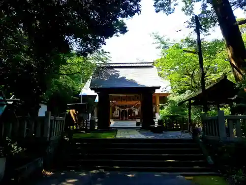 鎌田神明宮の山門・神門