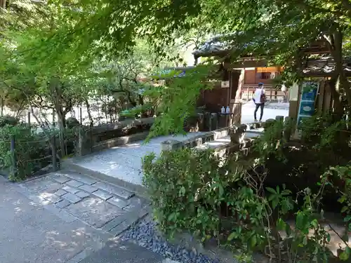 宇治上神社の山門・神門